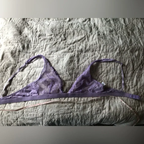 Calvin Klein sheer bralettes - medium - Picture 3 of 7